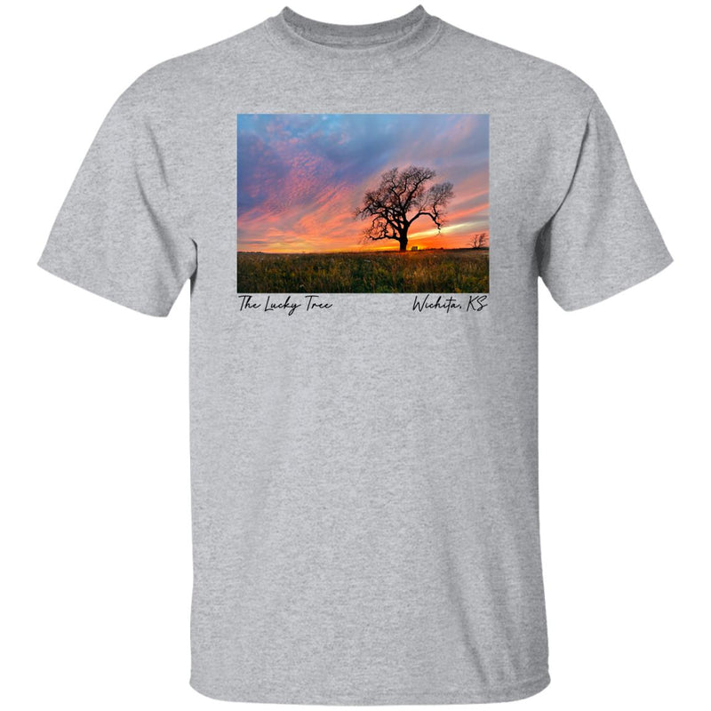 The Lucky Tree at Sunset Men's T-Shirt