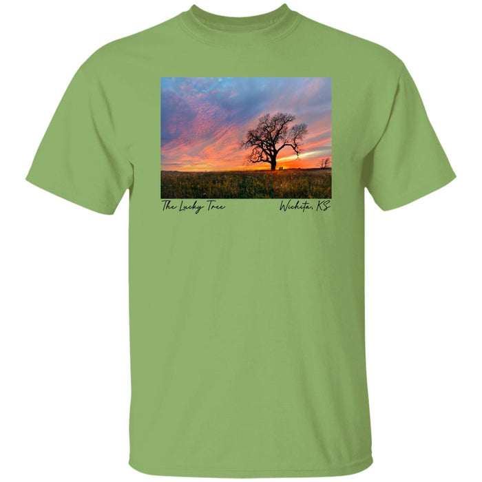 The Lucky Tree at Sunset Men's T-Shirt